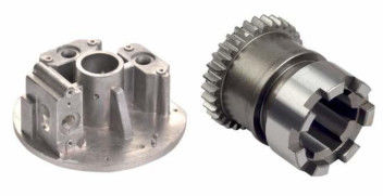 La par injection moulage l'alliage d'aluminium ADC12 sablant les produits électrophorétiques de moulage mécanique sous pression