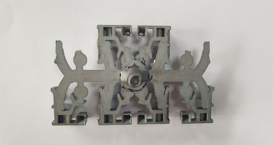 La haute presse ADC12 des composants de moulage mécanique sous pression anodisent la perle soufflée