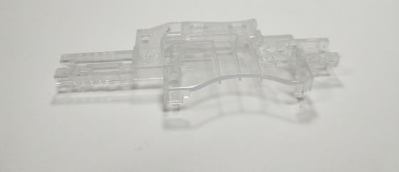 Le laser découpant la par injection moulage les moulages par injection en plastique de pièces HRC 32