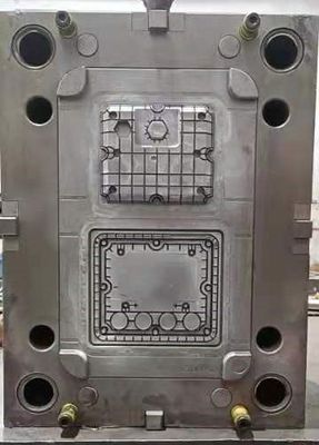 P20 718 ODM d'OEM de 738 de moulage mécanique sous pression de lingotière en métal matrices d'estampillage