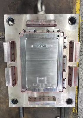 Le moulage par injection en plastique de moulage par injection de précision d'ODM NAK80 S136 d'OEM meurent