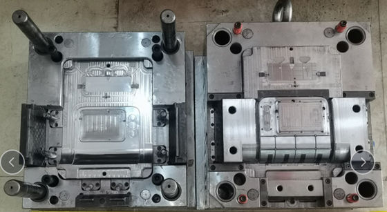 Moulage par injection en plastique/usine de moulage de PC de la PA pp d'ABS pour les pièces en plastique médicales