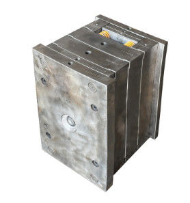 La par injection de précision de porte de sous-marin d'OEM moulage le moulage par injection en plastique de produits électroniques