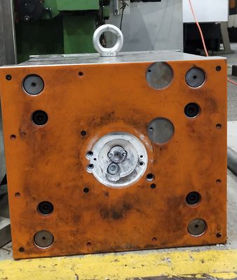 Services en plastique de moulage par injection d'ABS fait sur commande de LKM HASCO
