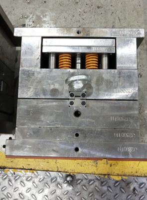Services en plastique de moulage par injection d'ABS fait sur commande de LKM HASCO