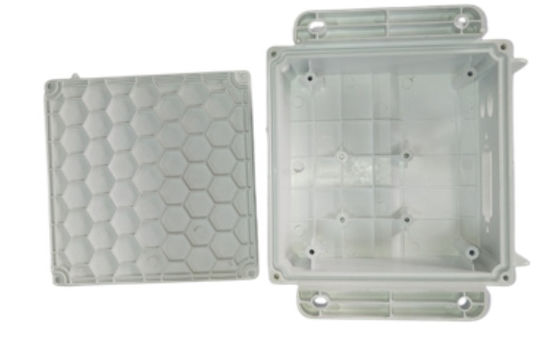 Les pièces moulées en plastique faites sur commande de LUPOX GP2156F HQPL000203 huilent l'injection