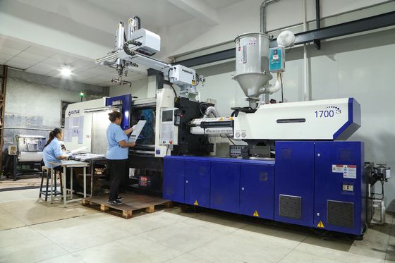 Problème de moulage par injection d'OEM et solution de moulage par injection de solution