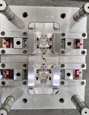 Fabrication de textures de moulage par injection de haute précision