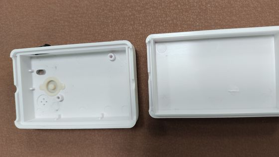 Parties en plastique moulées sur mesure électroniques ABS / PC Durables