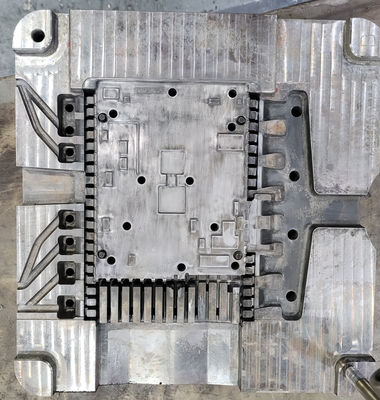 Révolutionnez votre processus de fabrication avec une solution de moulage par moulage sous pression