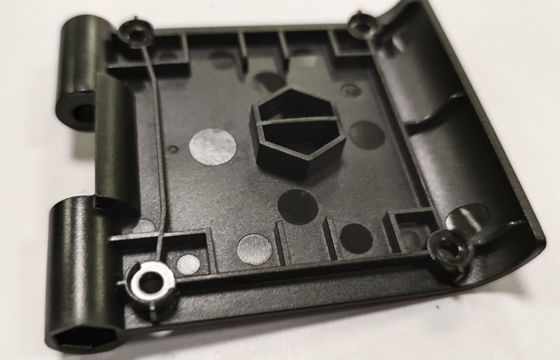 Pièces automobiles moulées par injection de précision avec conception personnalisée et tolérance de 0,05 mm